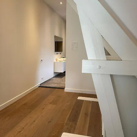Beautiful Luxury Close To The And Centre דירה