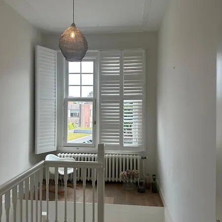 Beautiful Luxury Close To The And Centre דירה *
